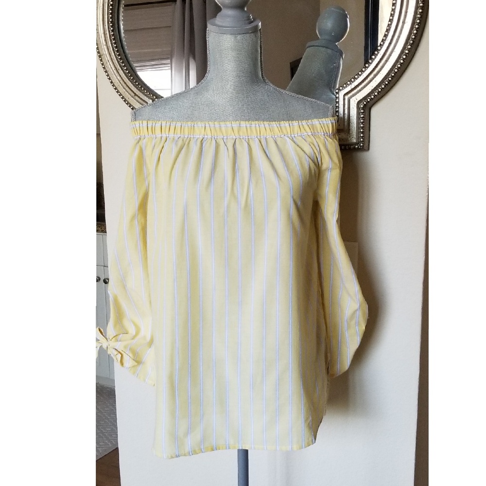 Beach Lunch Lounge Paige Off-the-Shoulder Blouse